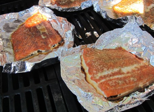 grilling salmon